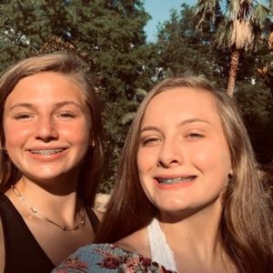 Meet your Posher, Clara